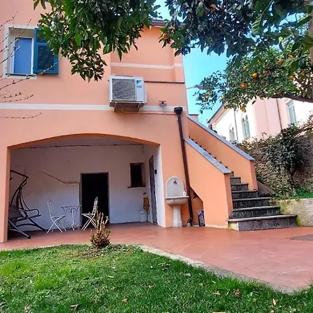 Casa Luigia Mtb In Finalborgo Bike Gasthof 3*