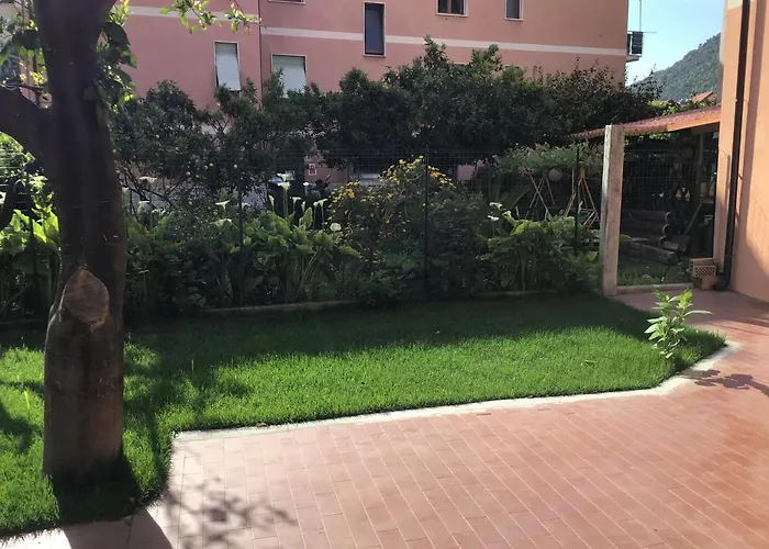 Πανσιόν Casa Luigia Mtb In Finalborgo Bike Tour Ebike Trekking