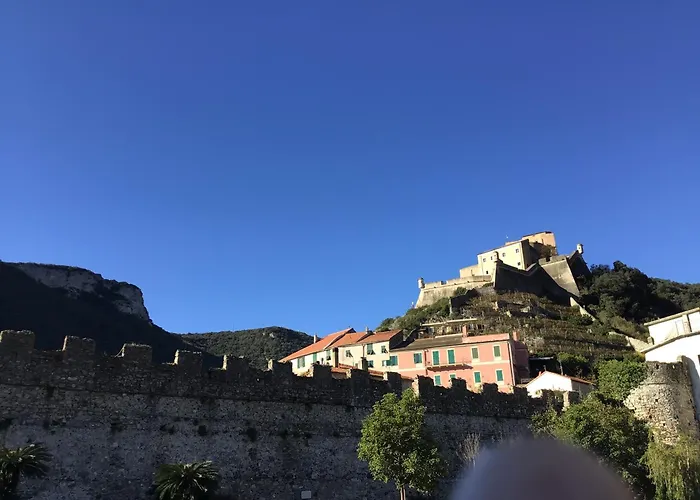Casa Luigia Mtb In Finalborgo Bike Tour Ebike Trekking פינאלה ליגורה