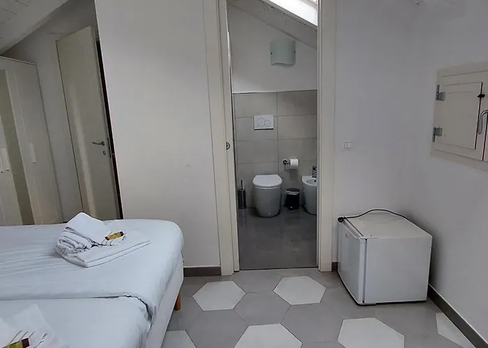 Casa Luigia Mtb In Finalborgo Bike Tour Ebike Trekking