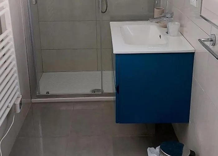 Casa Luigia Mtb In Finalborgo Bike Tour Ebike Trekking 3* Finale Ligure